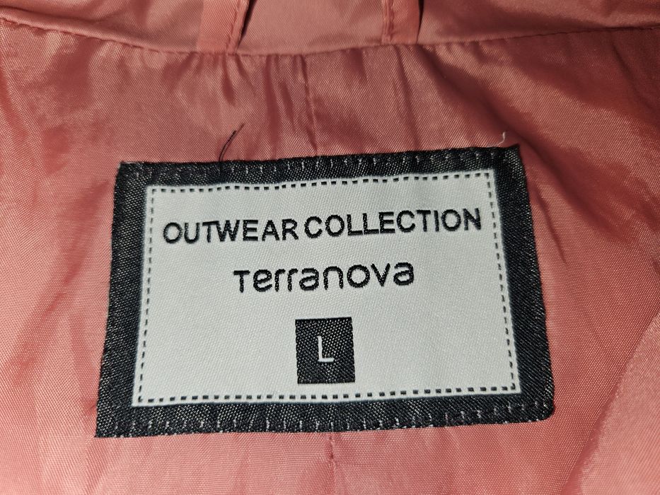 Розово есенно яке Terranova