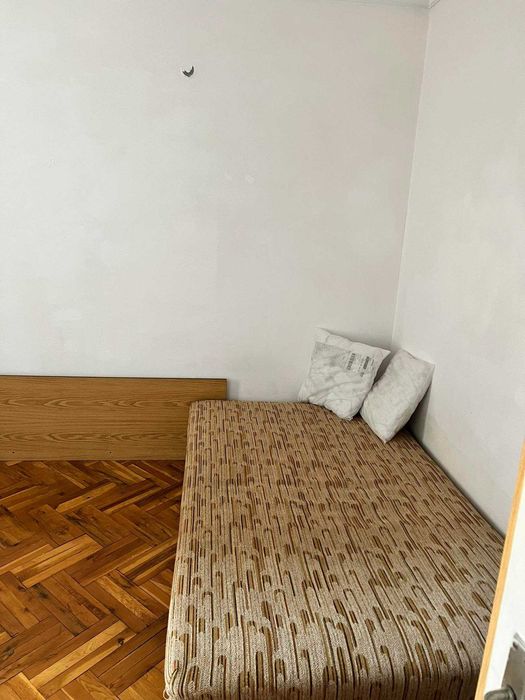 Дава се под наем Двустаен апартамент в Бургас, Възраждане - 70 кв.м за 306 € - Снимка #1