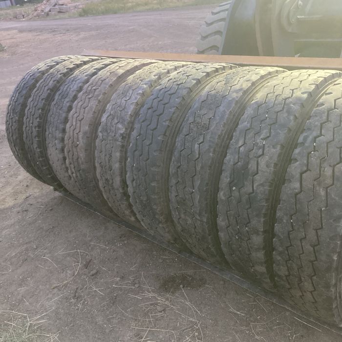 Шины грузавой 22,5 12