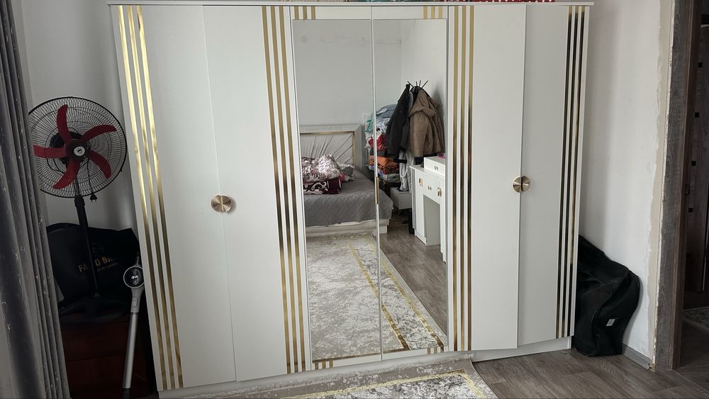 новиньки шифонер