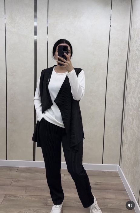 продам костю 2 ку трикотаж