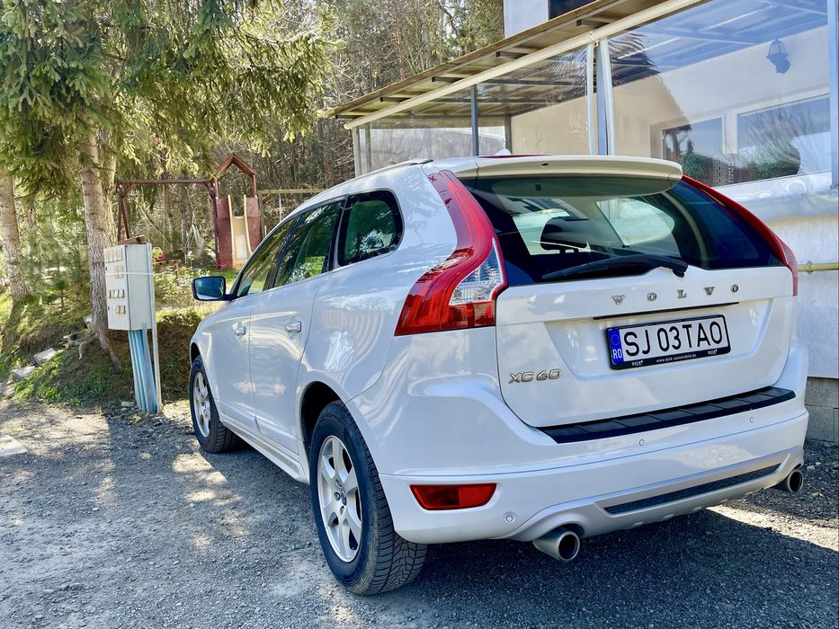 Volvo XC60,Ireprosabila!!R design,2013,2.0,163cp