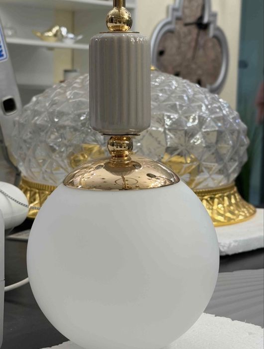 Люстра потолочная