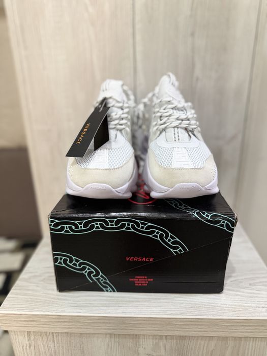 *SUMMER SALE* Versace Chain Reaction 41-43