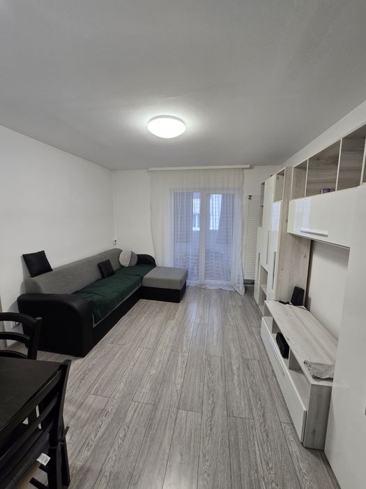 Garsoniera de închiriat