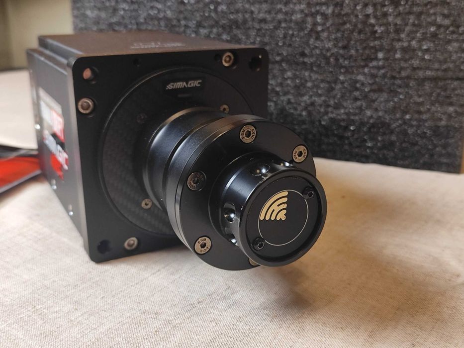 База рулевая Simagic Alpha Mini - 10 Нм, симрейсинг, симулятор