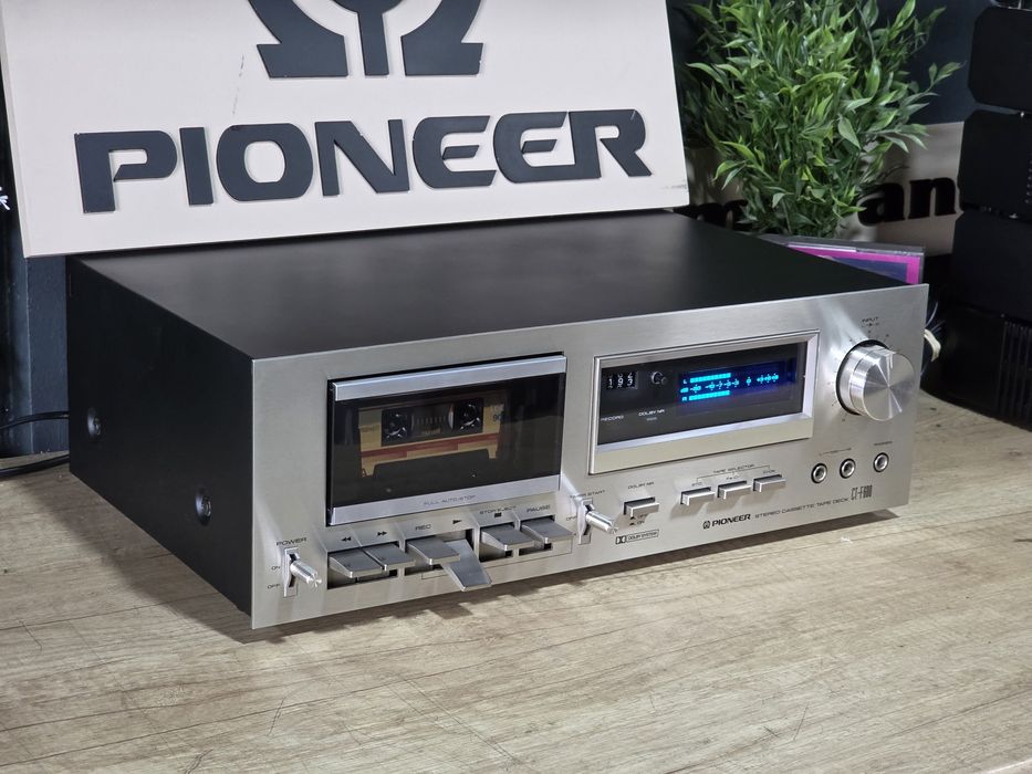 Casetofon deck PIONEER CT-F600, blue edition,  silver, impecabil, servisat , made in Japan