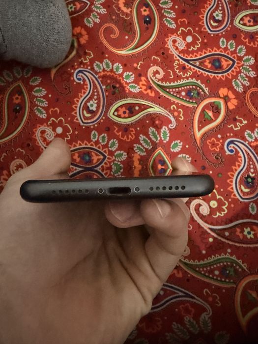 Айфон 11 сатылады