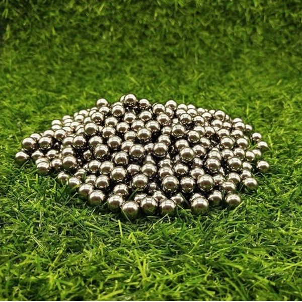 Set 400 bile metalice pentru airsoft si prastie 6 mm, argintiu