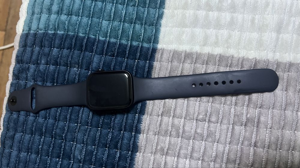 Айфон 13 про макс, + Apple watch se