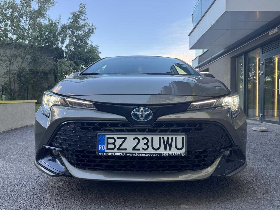 Toyota Corolla Hatchback Hybrid 2023