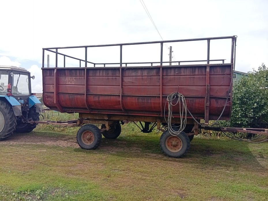 Прицеп  тракторный 2птс4