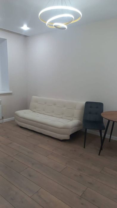 Караганда Политех сдам 2КОМН КВАРТИРУ