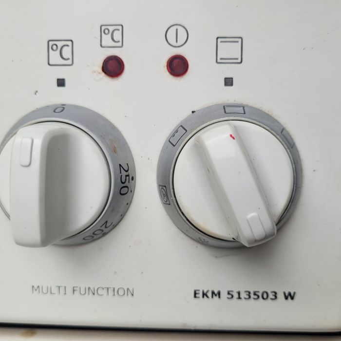 Печка газ и ток  .