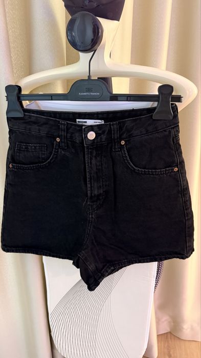 6 чифта къси панталонки Zara, Guess, Berska