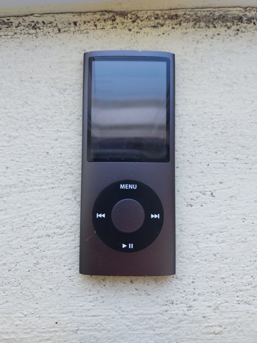 apple ipod nano 4