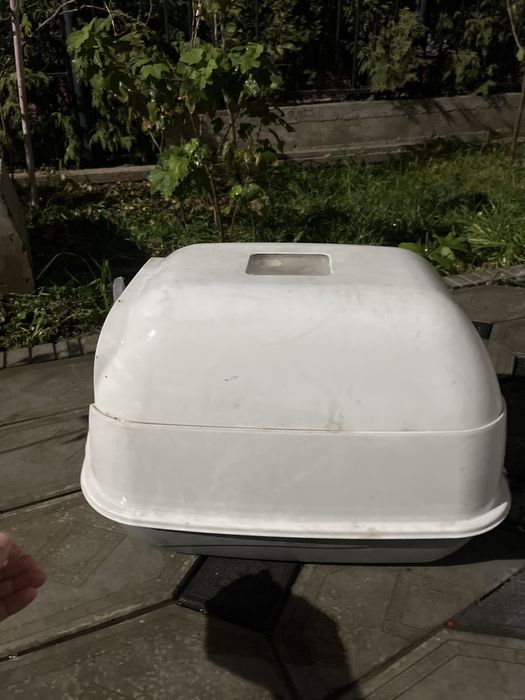 Прадается Туалет для кошки