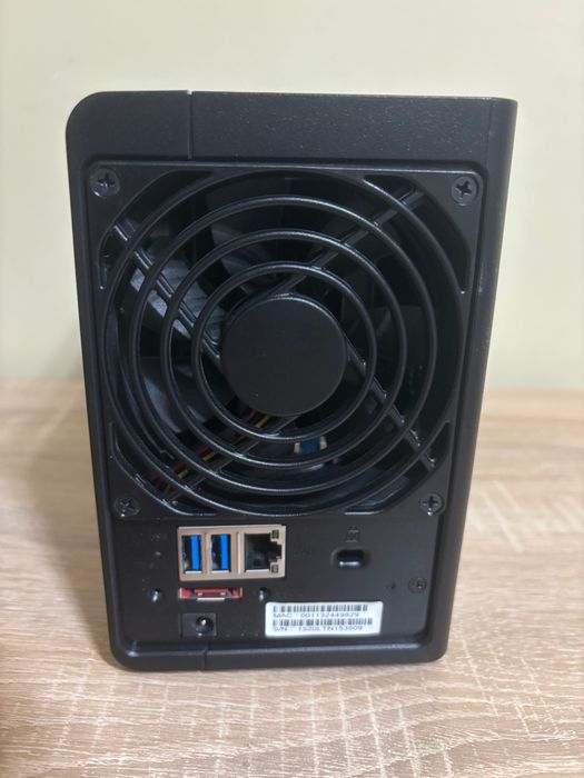 Synology DS214 play