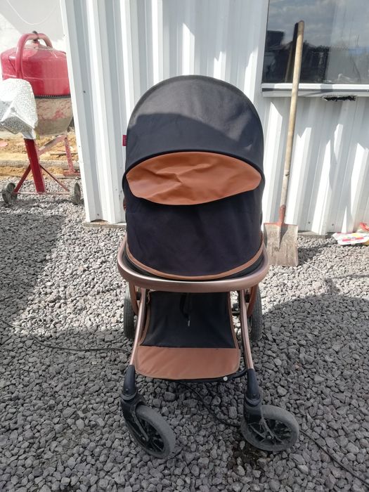 Продам коляску 20000