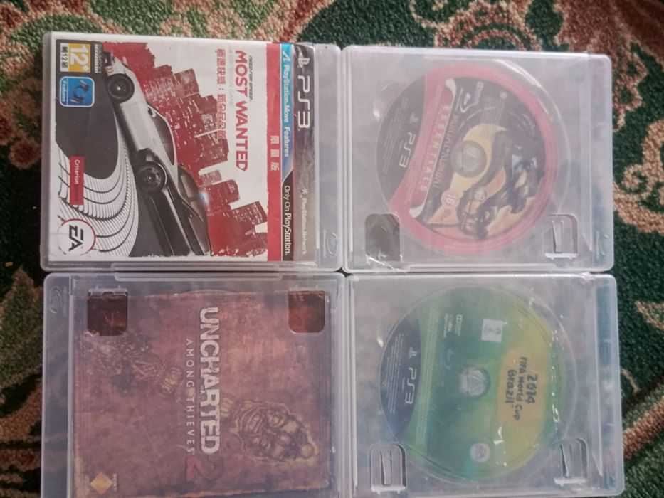 Продам PS3 в отличном состоянии