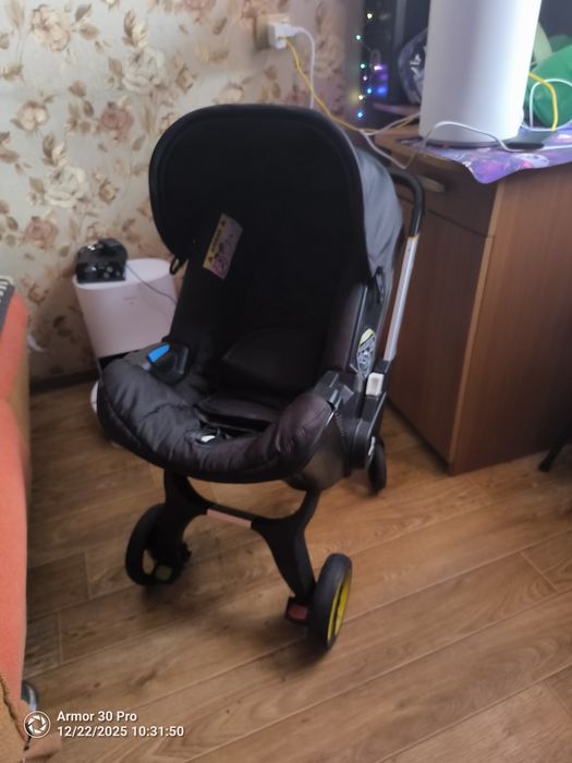 Продам коляску автокресло