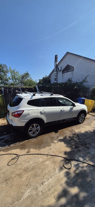 Nissan Qashqai+2 (7 Locuri) | 1.6 dCi 130 CP | Tekna | Plafon Panoramic | Bose | Cameră | Navigație | Piele