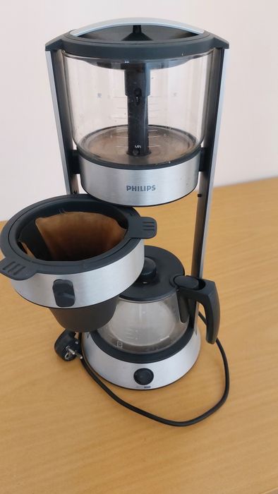 Продам кофеварку Филипс
