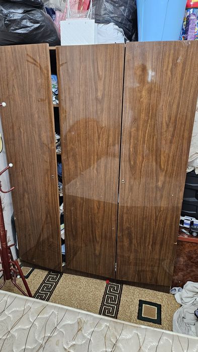 Mebel sotiladi dvux spalni