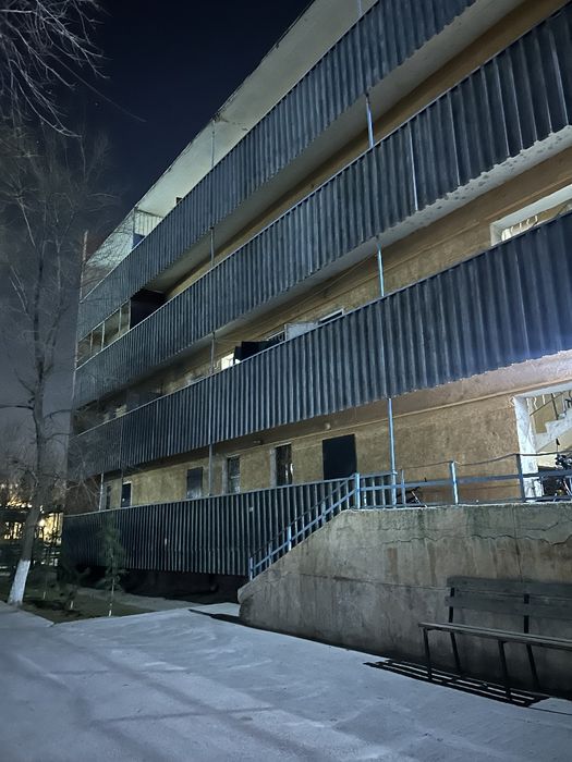 13 мкрн да 1 хонали уй сотилади