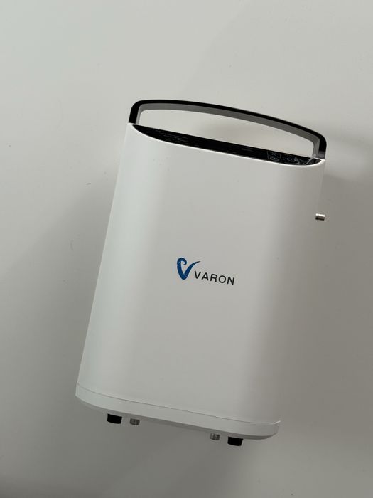Concentrator de oxigen portabil Varon 93% 5L 2,8 kg, 1-3 ore de utilizare