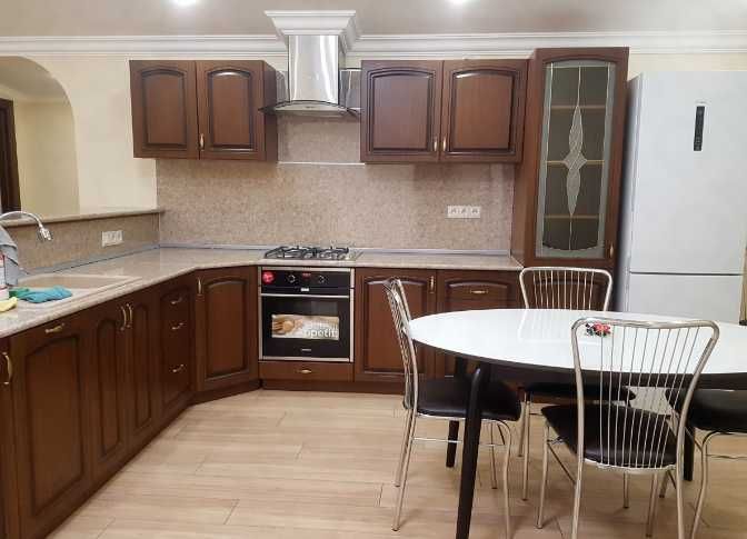 Дава се под наем Тристаен апартамент в Пловдив, Каменица 1 - 73 кв.м за 178.5 € - Снимка #1