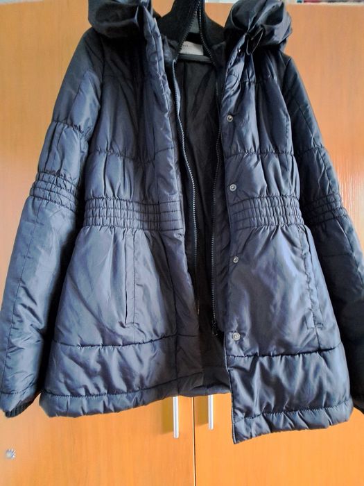 Дамско яке ONLY М размер