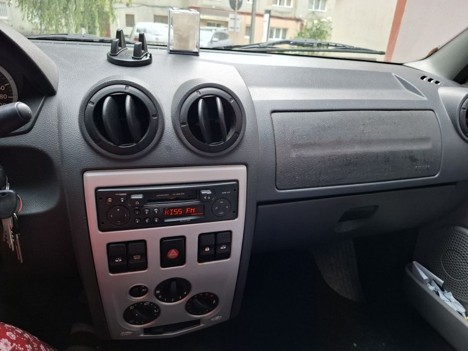 Vand Logan in buna stare