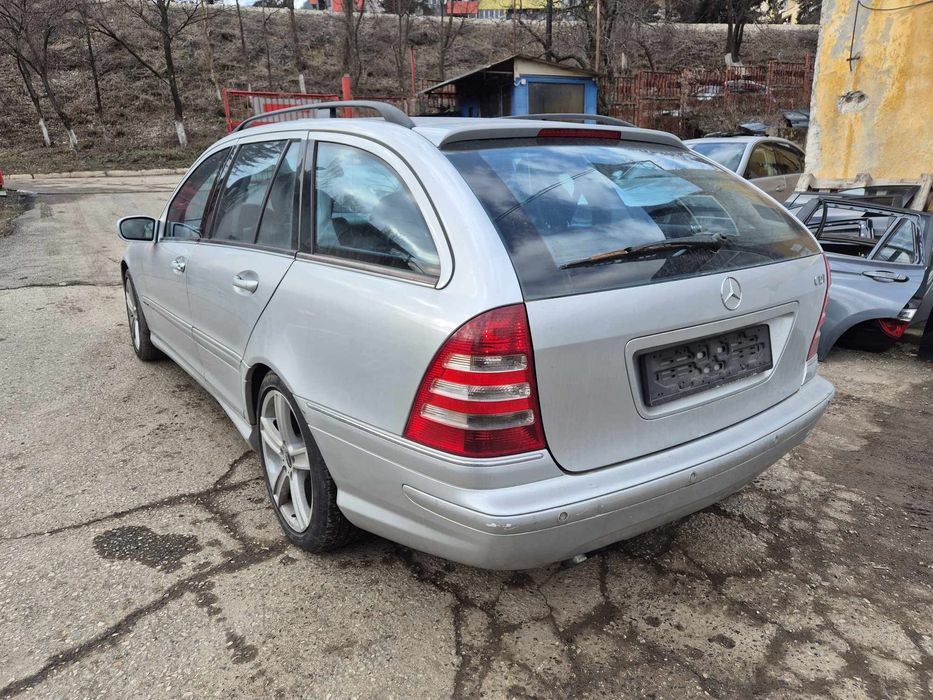 Mercedes W203 C320CDI 224кс AMG пакет нави ксенон автоматик НА ЧАСТИ!