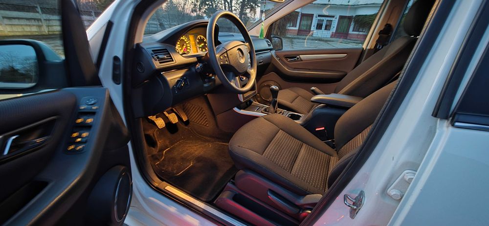 Mercedes Benz B Klass 150 benzina