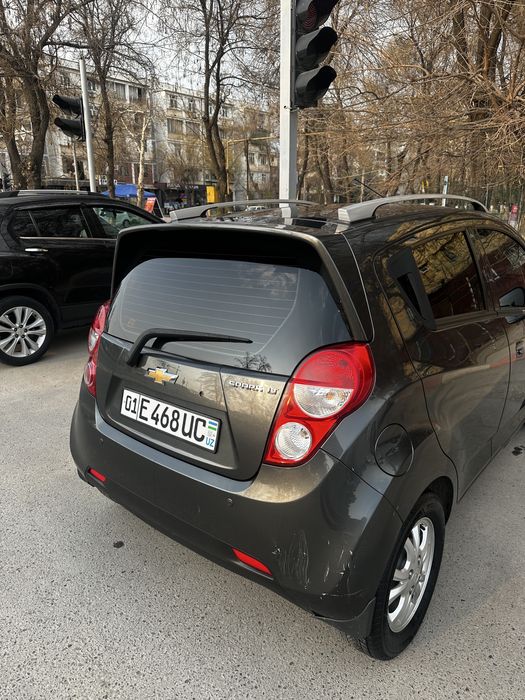 Spark avtomat kraska tozza