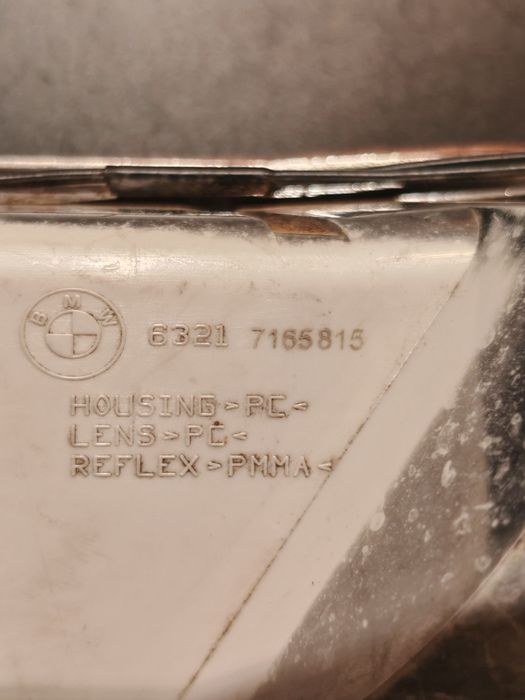 Titlu: Set stopuri spate BMW Seria 6 E63 / E64 originale – cod 6321716