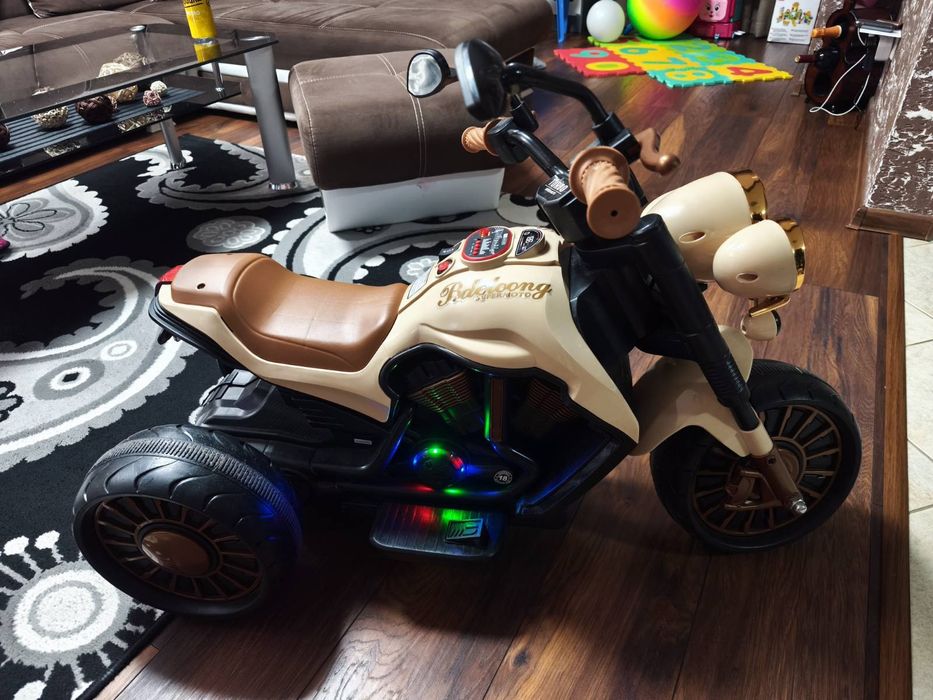 Електрическо моторче