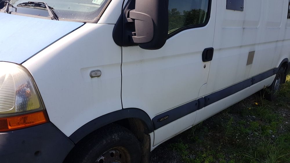 Renault master 2.5 dci an 2010