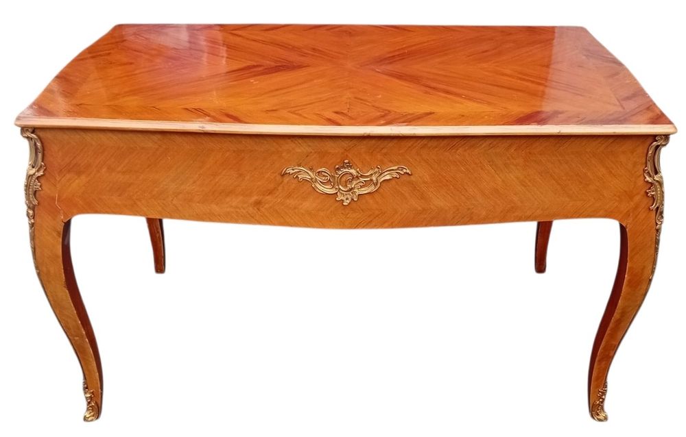 Birou in sil Louis XV ornat cu elemente din Bronz