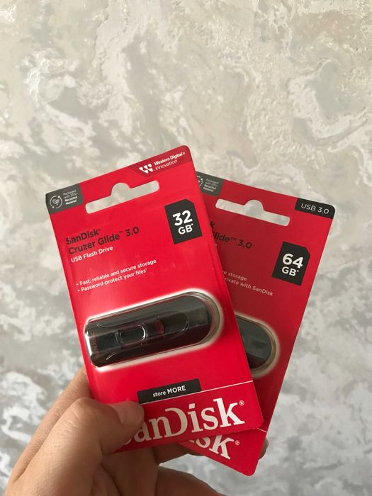 Sandisk 32 gb USB flash