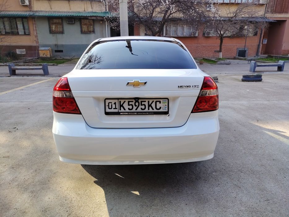 Продам свою нексия 3 автомат