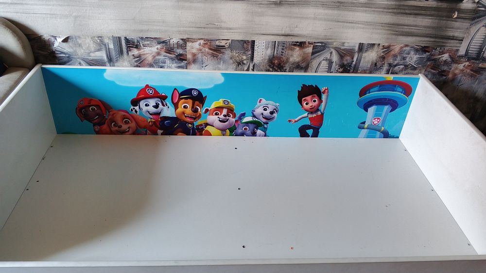 Продам кровать детскую