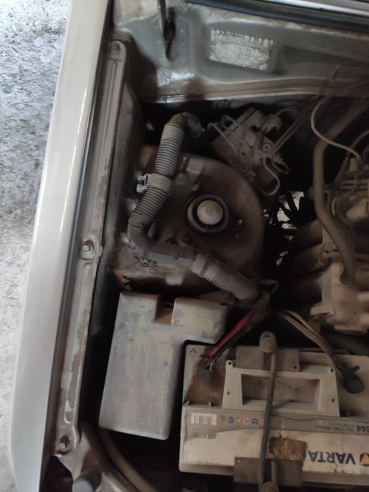 Vând Mitsubishi Pajero Pinin avariat