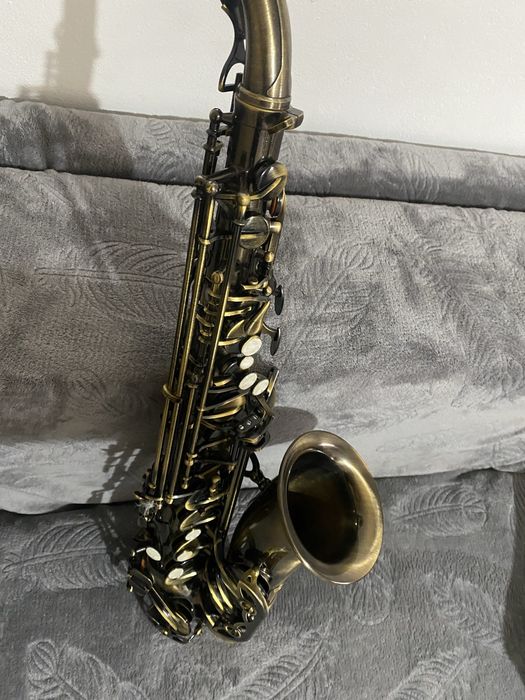 Saxafon  gear4 music