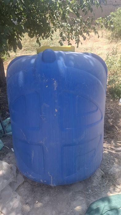 1000 litrlik plastik suv baki sotiladi