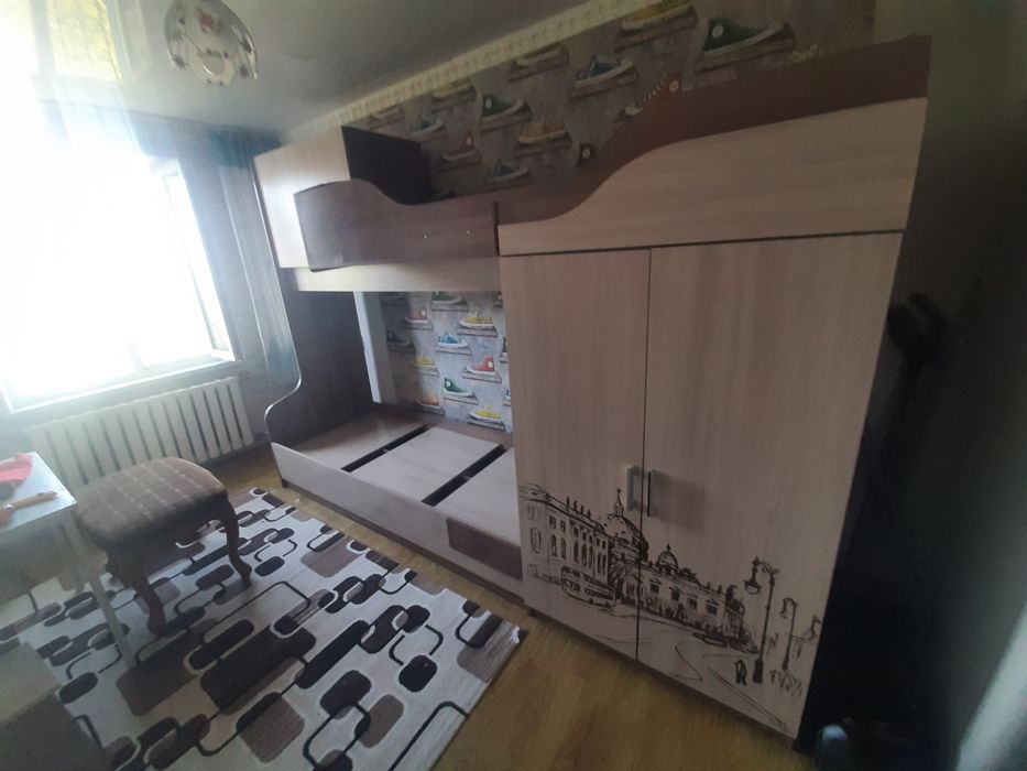 Кровать детская двухъярусная