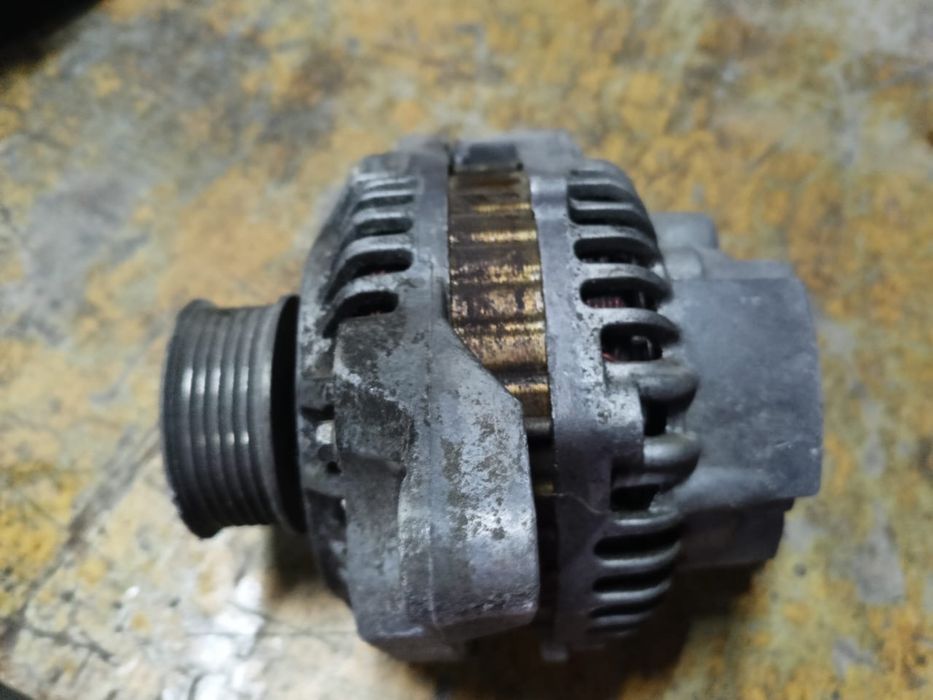 Генератор от Хонда одиссей 2003