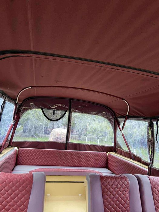 Vand barca corsar 730wt ( primul propietar, ca noua)