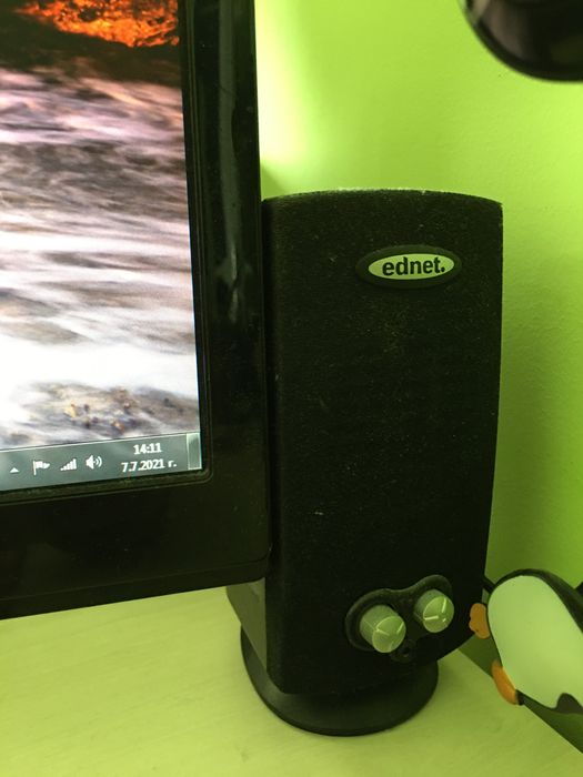 Компютър LG Delux в комплект с монитор, клавиатура, тонколони